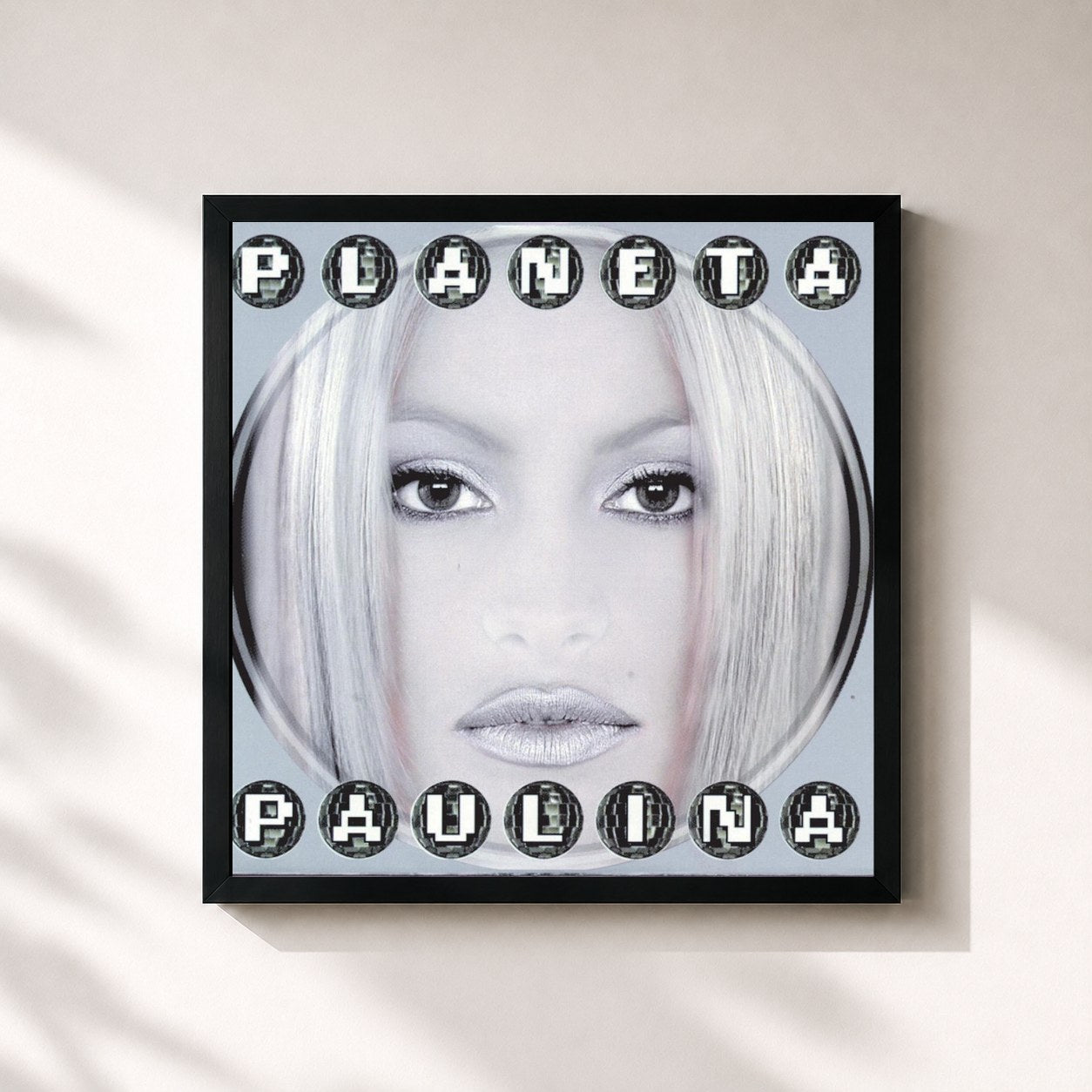 #noir Tableau carré de l'album Planeta Paulina de Paulina Rubio, cadre noir 32x32 cm