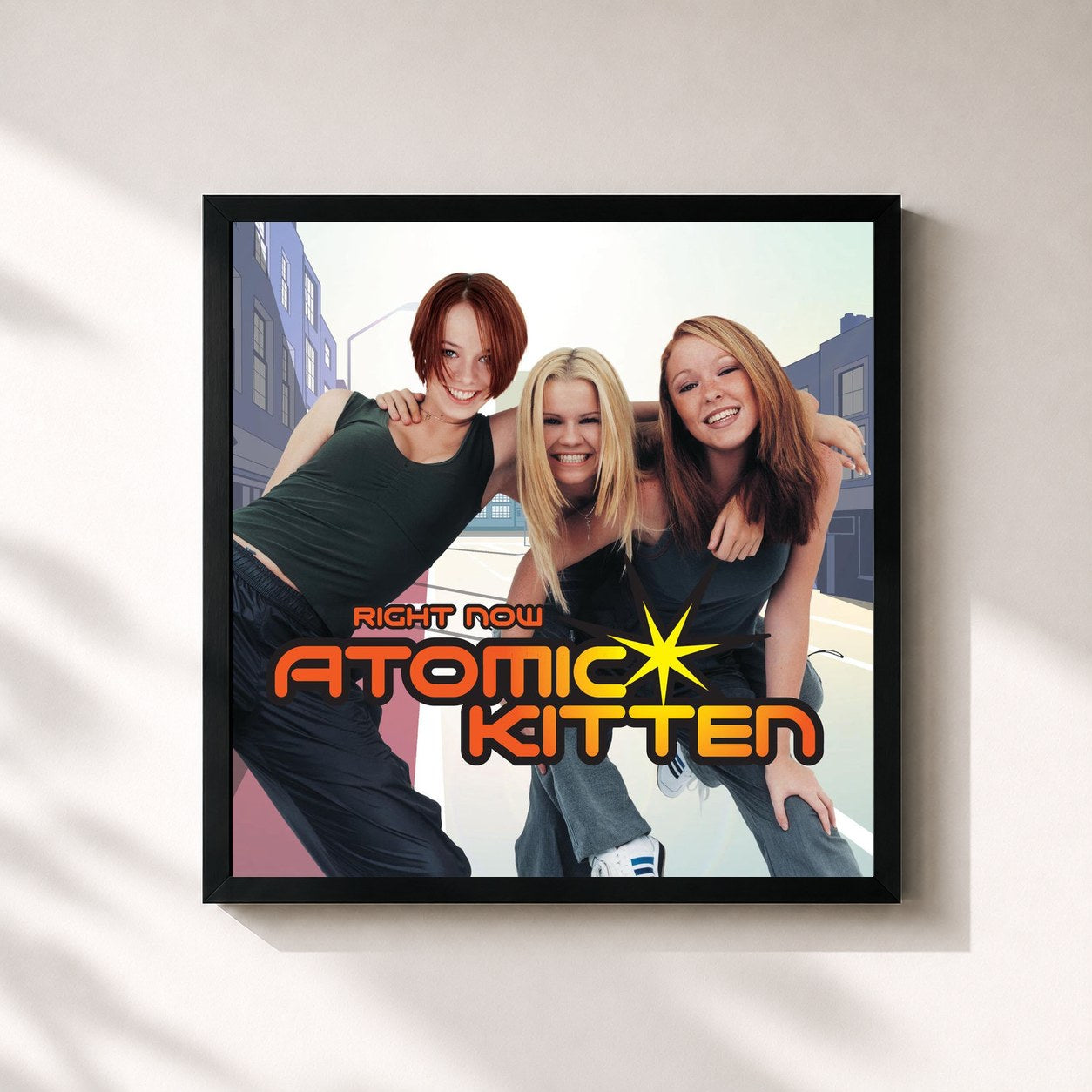 #noir Tableau carré de l'album Right Now de Atomic Kitten, cadre noir 32x32 cm