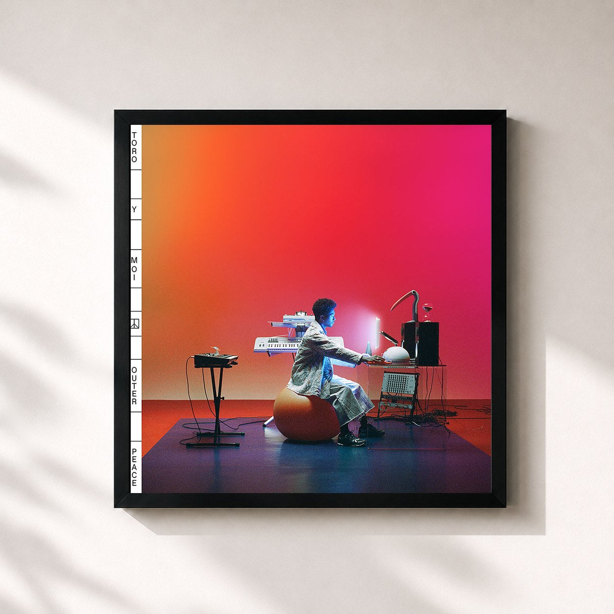 #noir Tableau carré de l'album Outer Peace de Toro Y Moi, cadre noir 32x32 cm
