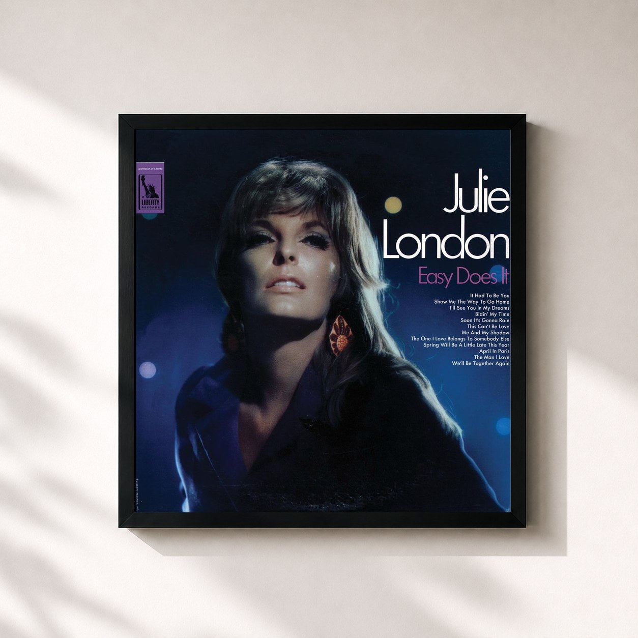 #noir Tableau carré de l'album Easy Does It de Julie London, cadre noir 32x32 cm