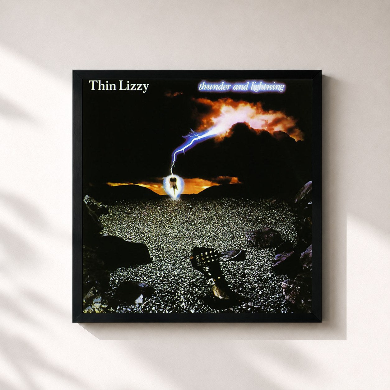 #noir Tableau carré de l'album Thunder & Lightning de Thin Lizzy, cadre noir 32x32 cm