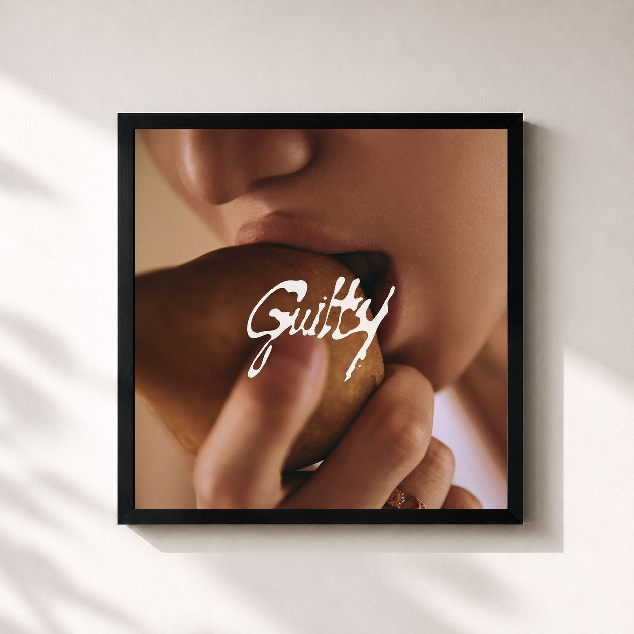 #noir Tableau carré de l'album Guilty - The 4th Mini Album de TAEMIN, cadre noir 32x32 cm