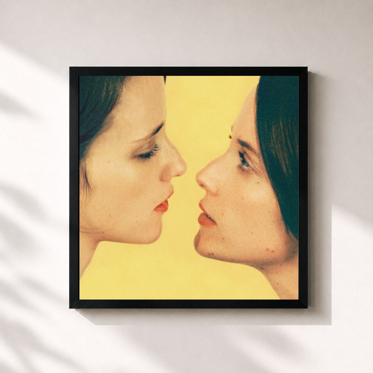 #noir Tableau carré de l'album Sunshine For Happiness de Emma Louise, cadre noir 32x32 cm