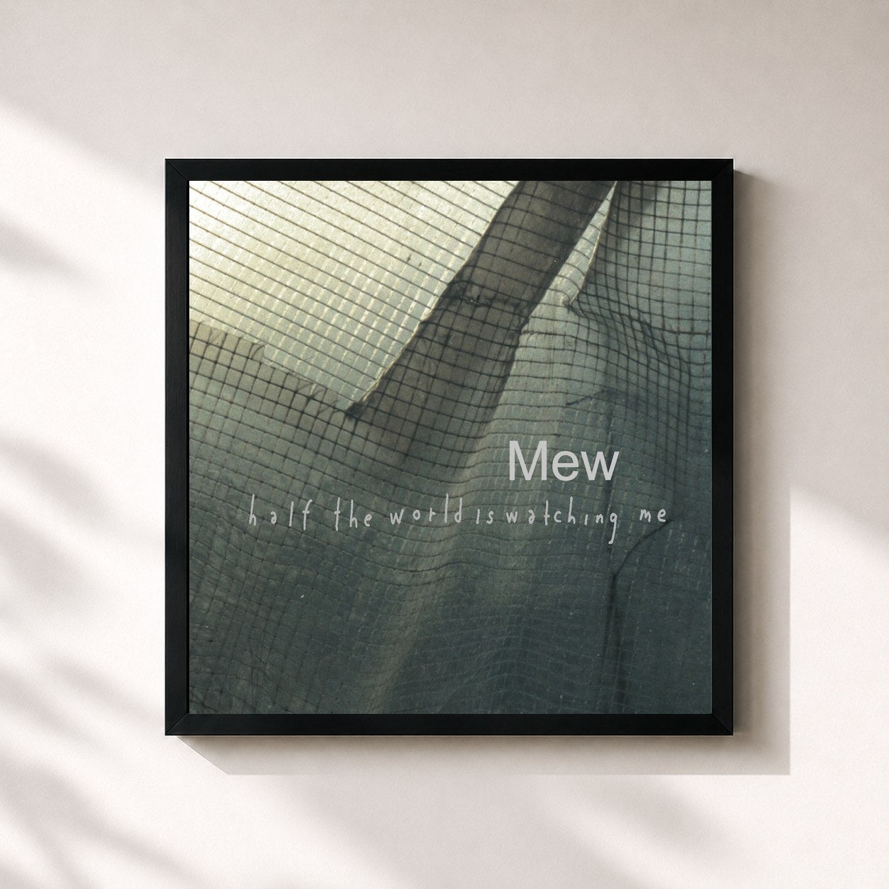 #noir Tableau carré de l'album Half the World Is Watching Me (Extended Version) de Mew, cadre noir 32x32 cm