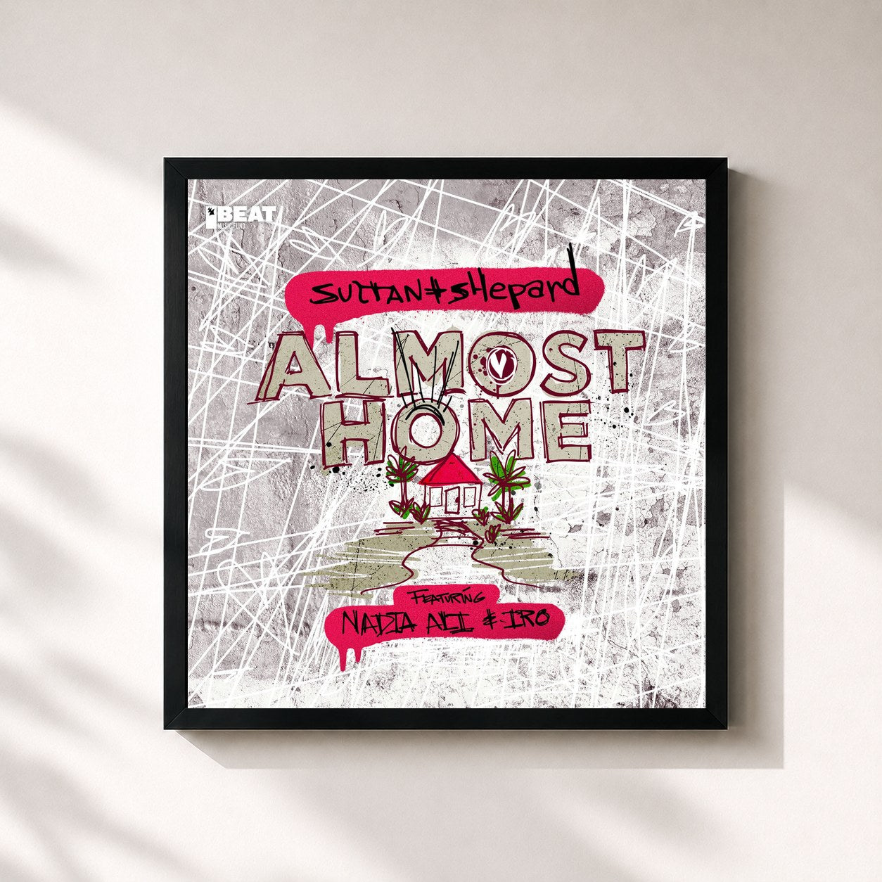 #noir Tableau carré de l'album Almost Home de Sultan + Shepard, cadre noir 32x32 cm