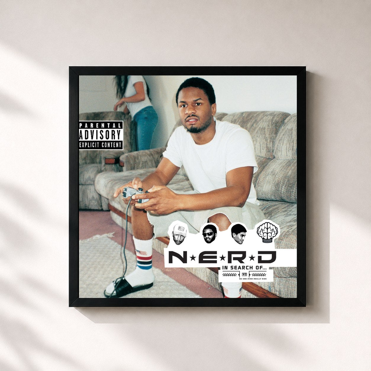 #noir Tableau carré de l'album In Search Of... de N.E.R.D, cadre noir 32x32 cm