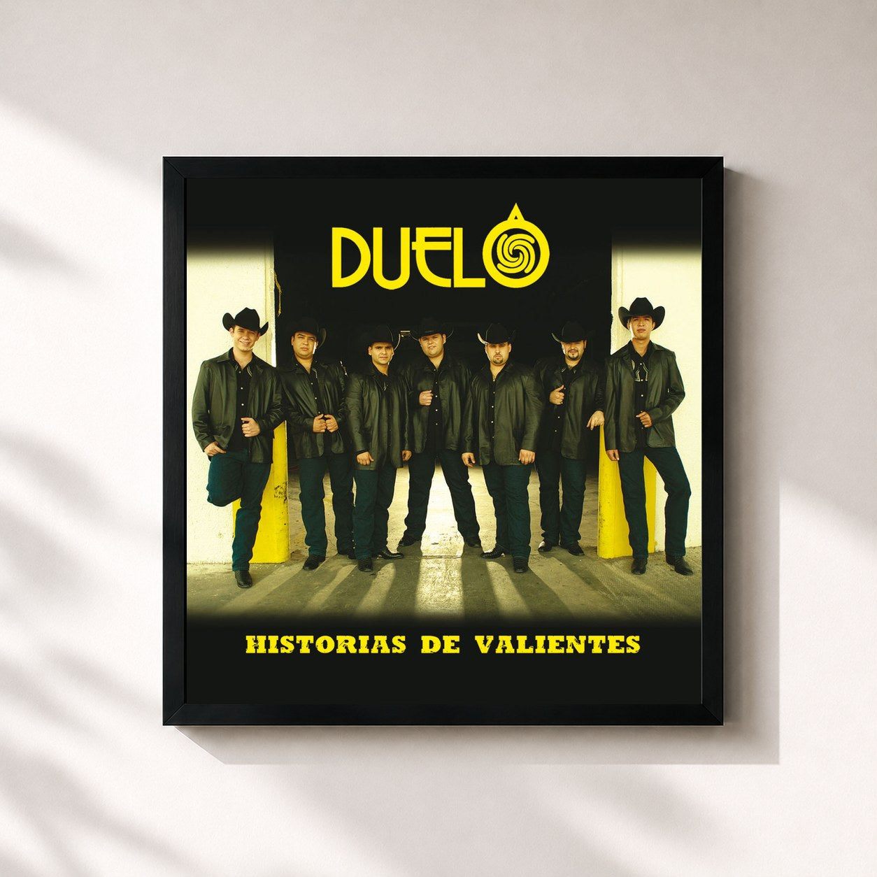 #noir Tableau carré de l'album Historias De Valientes de Duelo, cadre noir 32x32 cm
