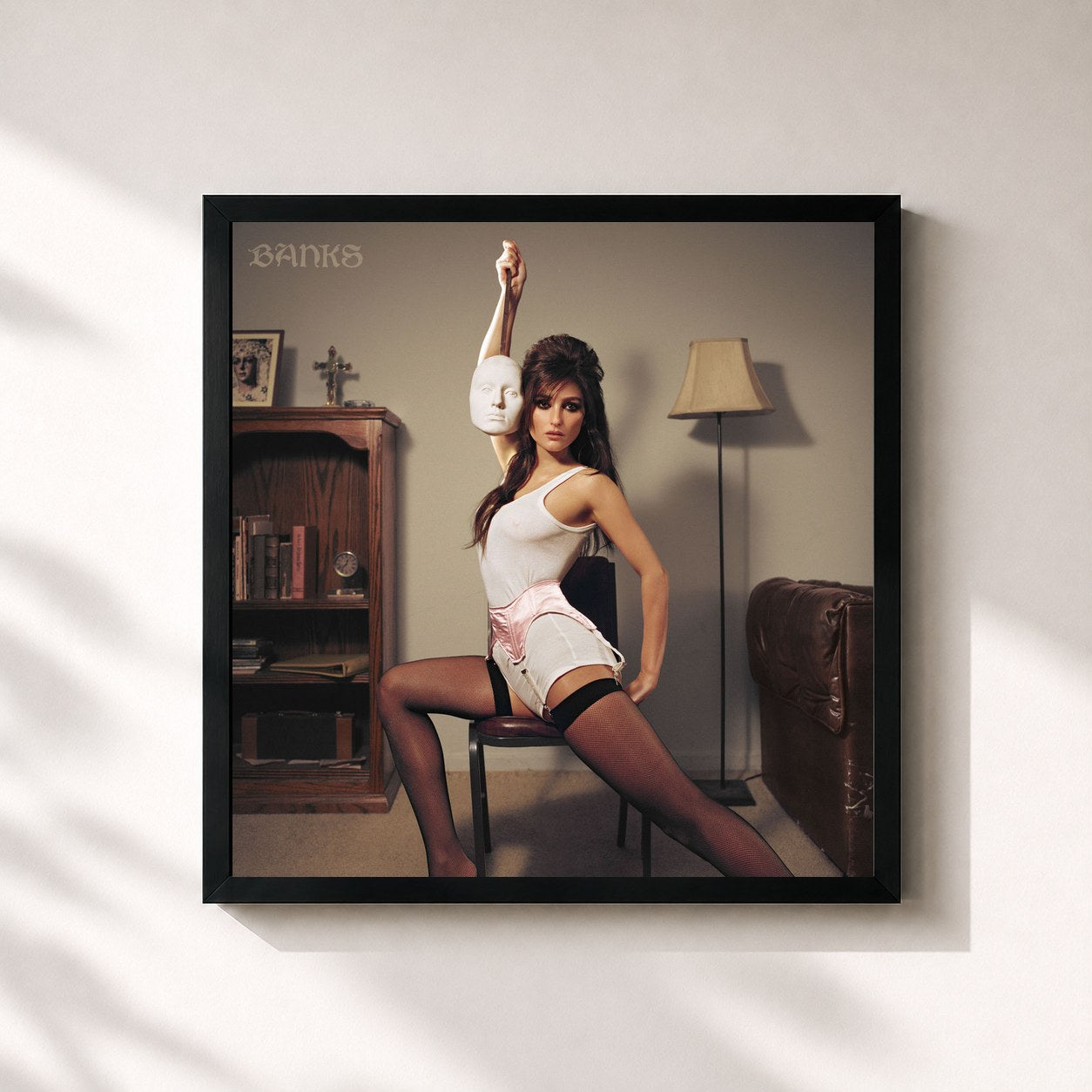 #noir Tableau carré de l'album Off With Her Head de Banks, cadre noir 32x32 cm