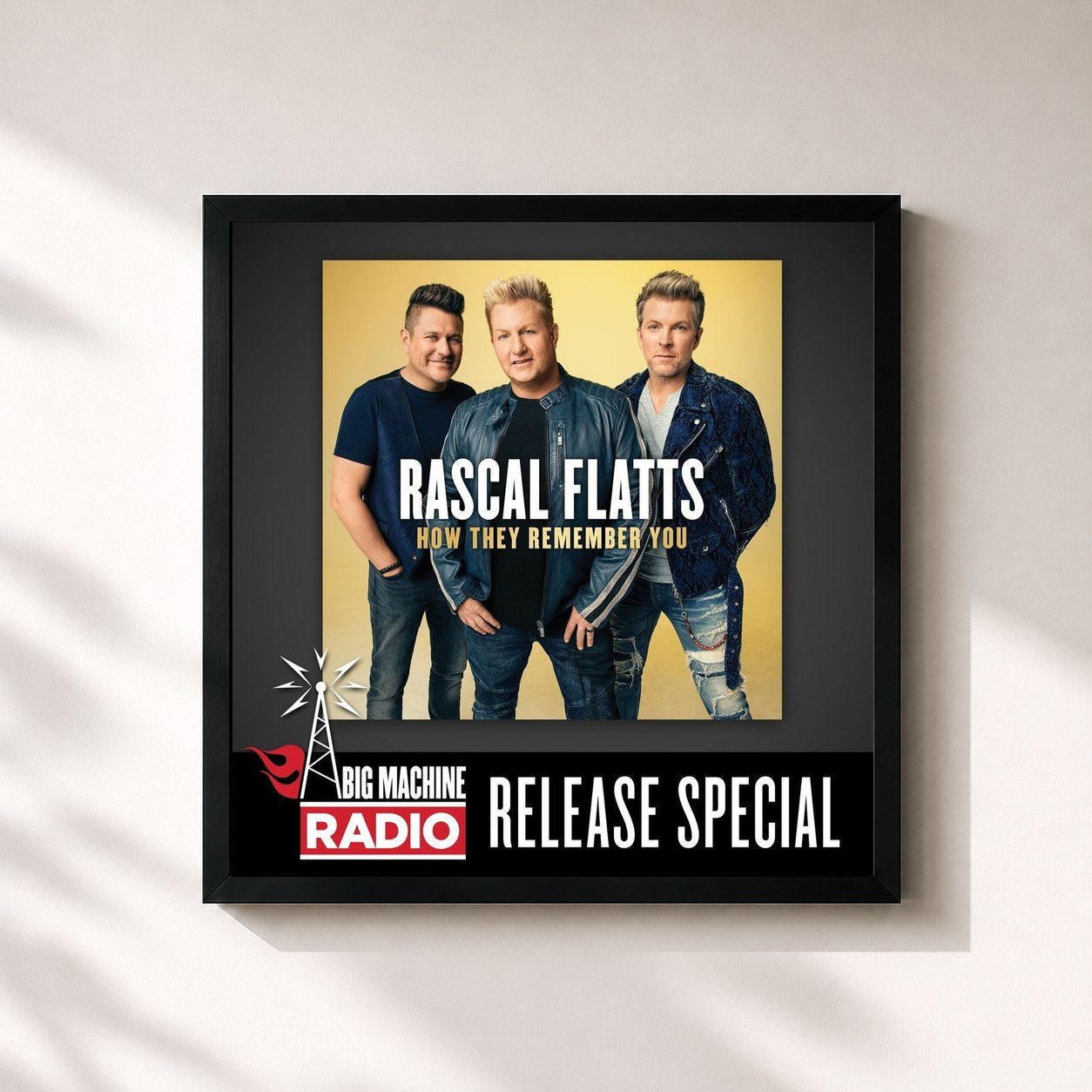 #noir Tableau carré de l'album How They Remember You (Big Machine Radio Release Special) de Rascal Flatts, cadre noir 32x32 cm