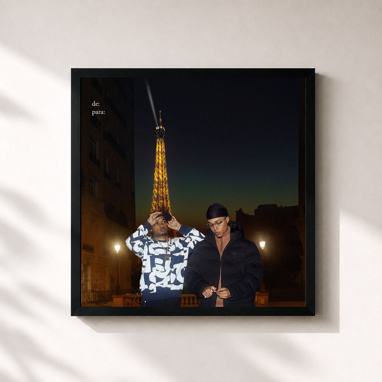 #noir Tableau carré de l'album de: para: de Sant, cadre noir 32x32 cm
