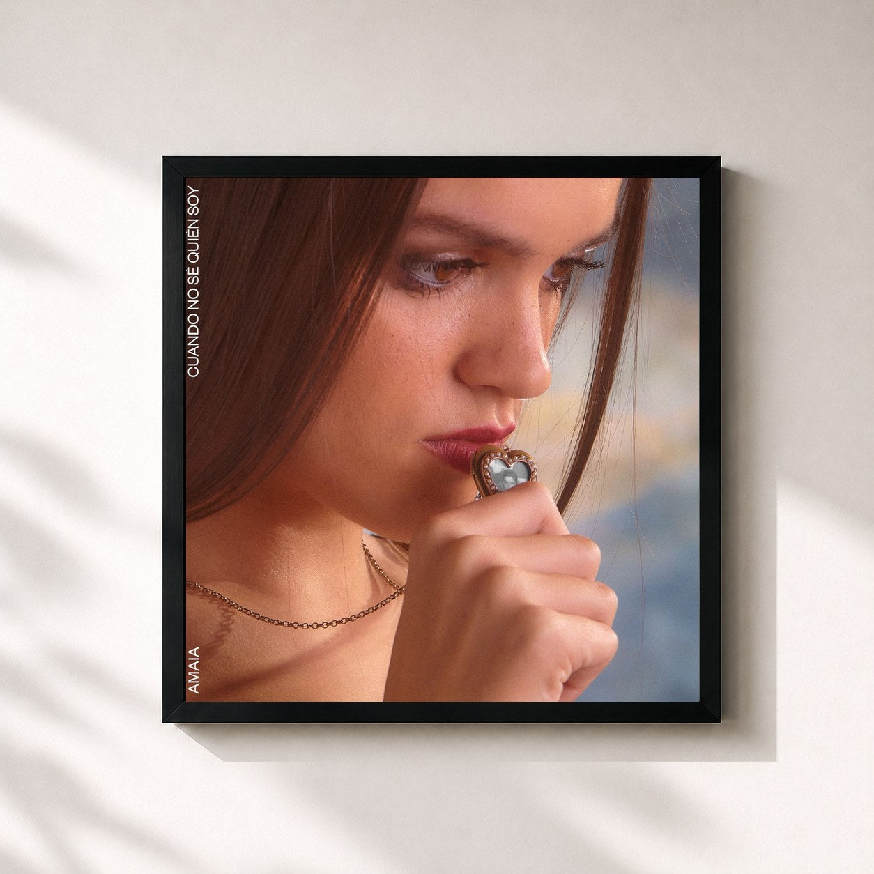#noir Tableau carré de l'album Cuando No Sé Quién Soy de Amaia, cadre noir 32x32 cm