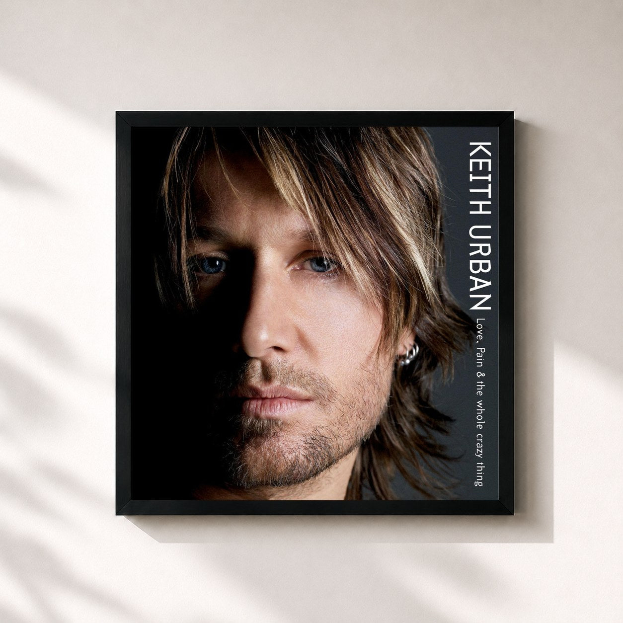 #noir Tableau carré de l'album Love, Pain & The Whole Crazy Thing de Keith Urban, cadre noir 32x32 cm
