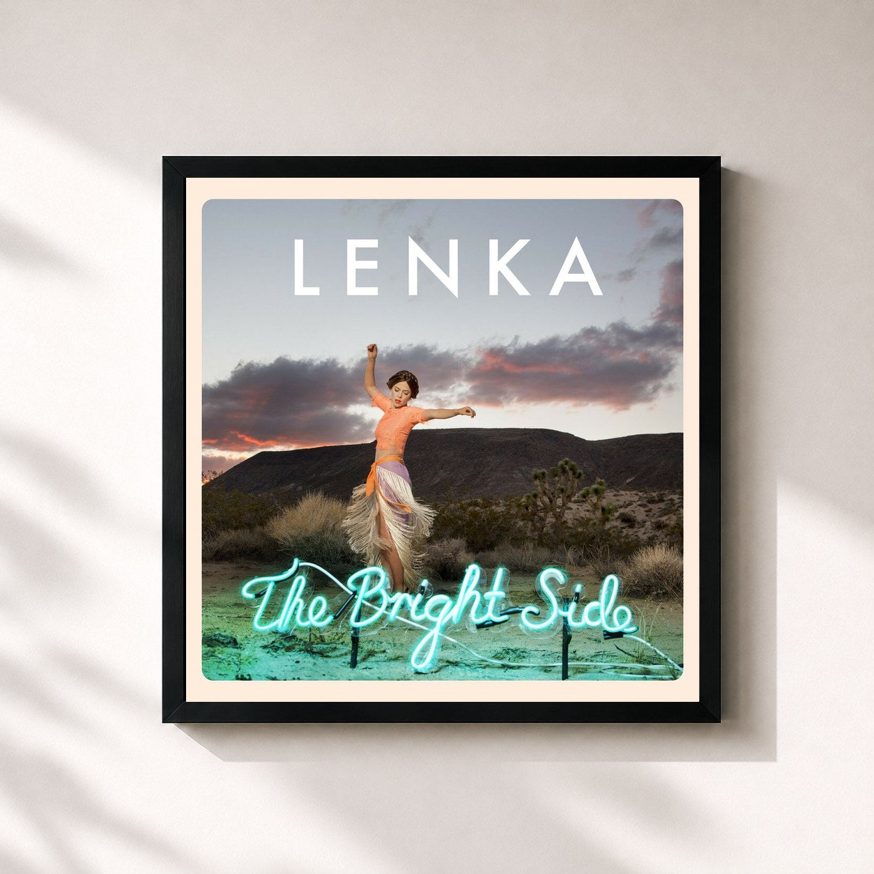 #noir Tableau carré de l'album The Bright Side de Lenka, cadre noir 32x32 cm
