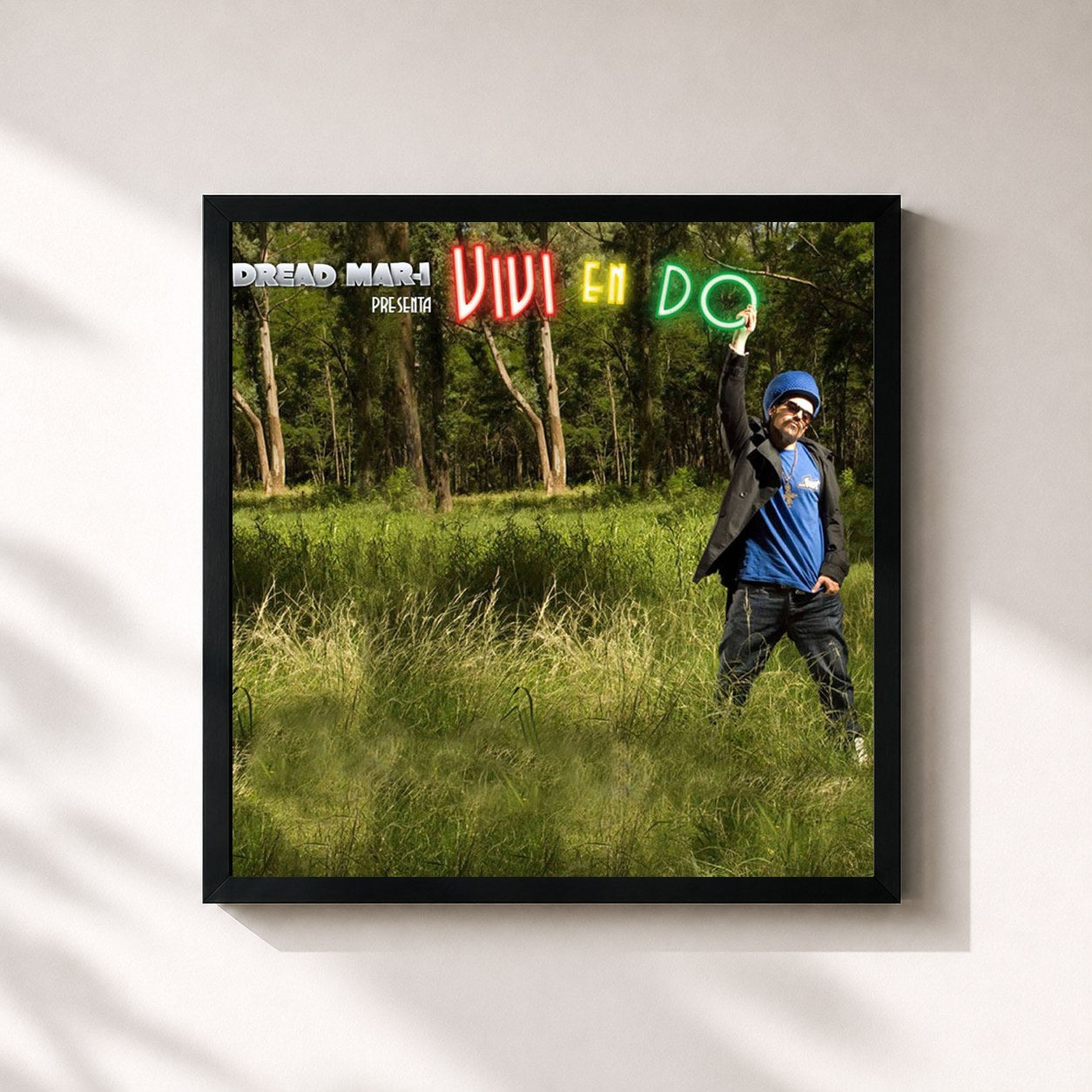 #noir Tableau carré de l'album Vivi En Do de Dread Mar I, cadre noir 32x32 cm
