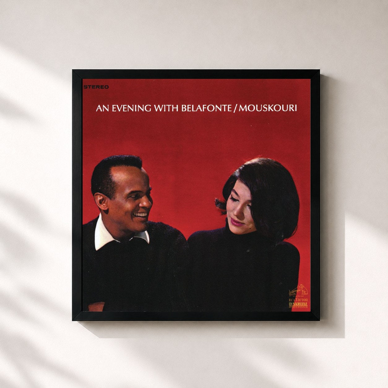 #noir Tableau carré de l'album An Evening With Belafonte/Mouskouri de Harry Belafonte, cadre noir 32x32 cm