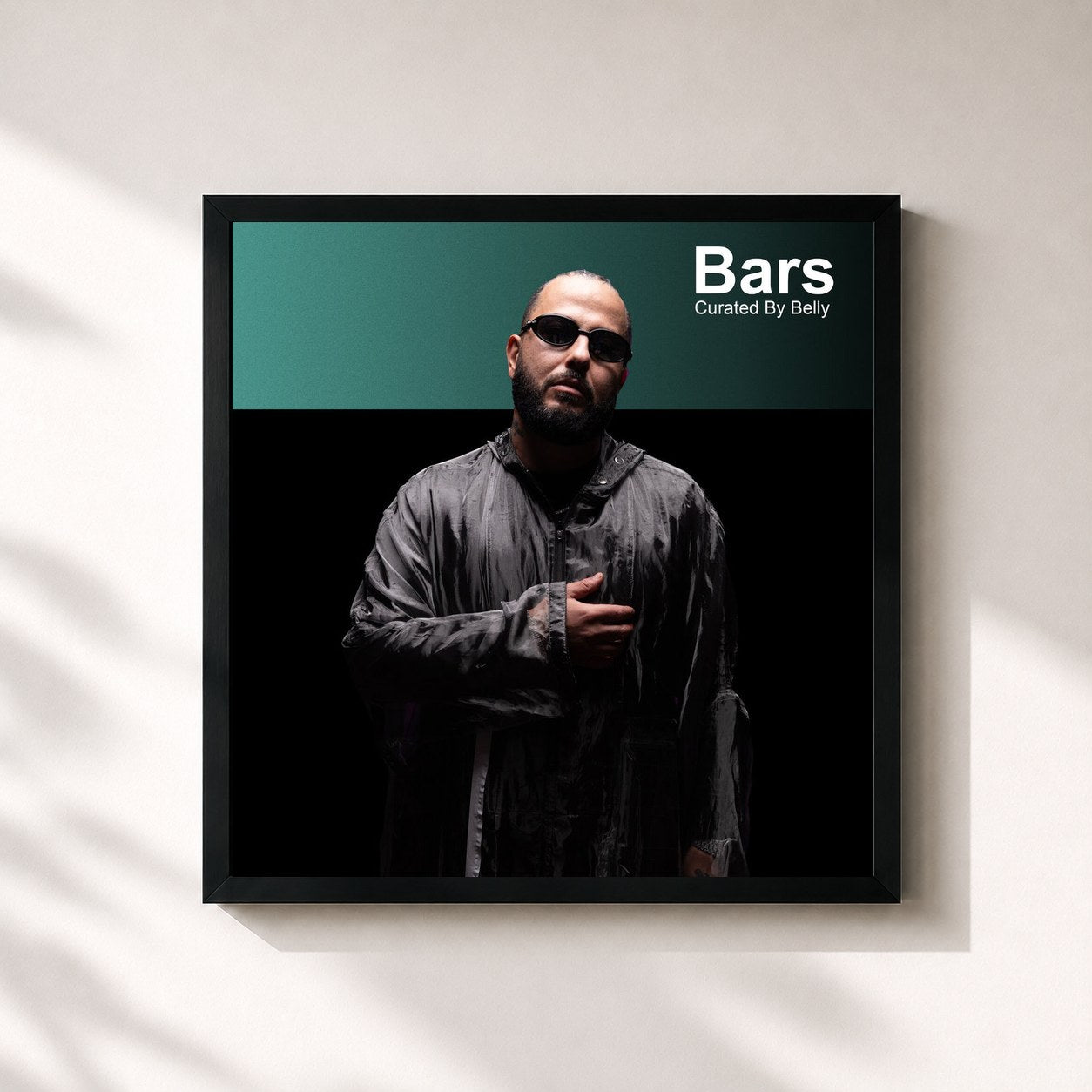 #noir Tableau carré de l'album Bars de Belly, cadre noir 32x32 cm