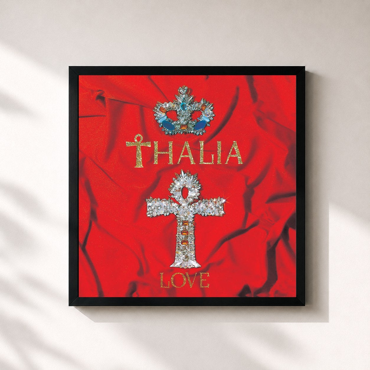 #noir Tableau carré de l'album Love de Thalia, cadre noir 32x32 cm