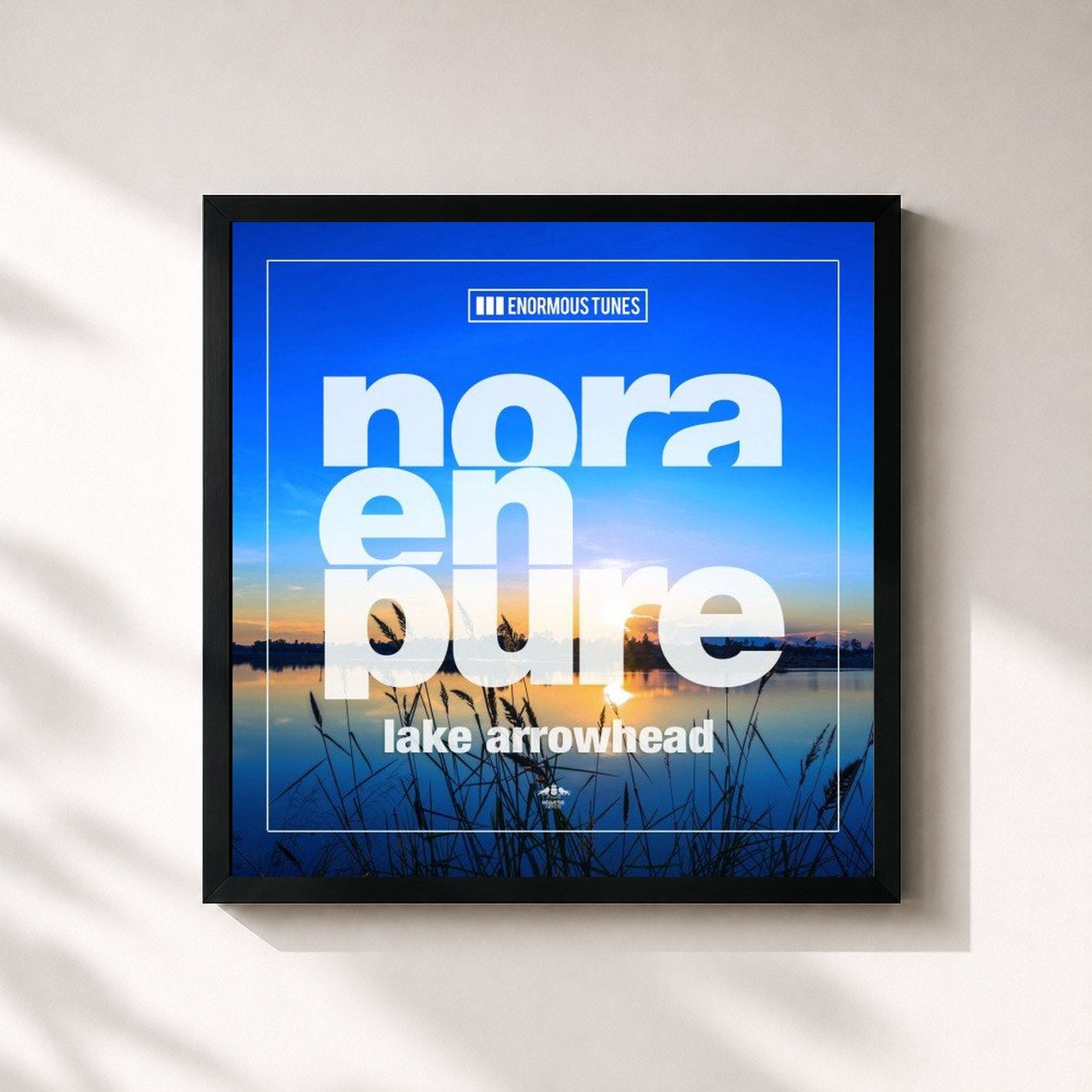 #noir Tableau carré de l'album Lake Arrowhead EP de Nora En Pure, cadre noir 32x32 cm