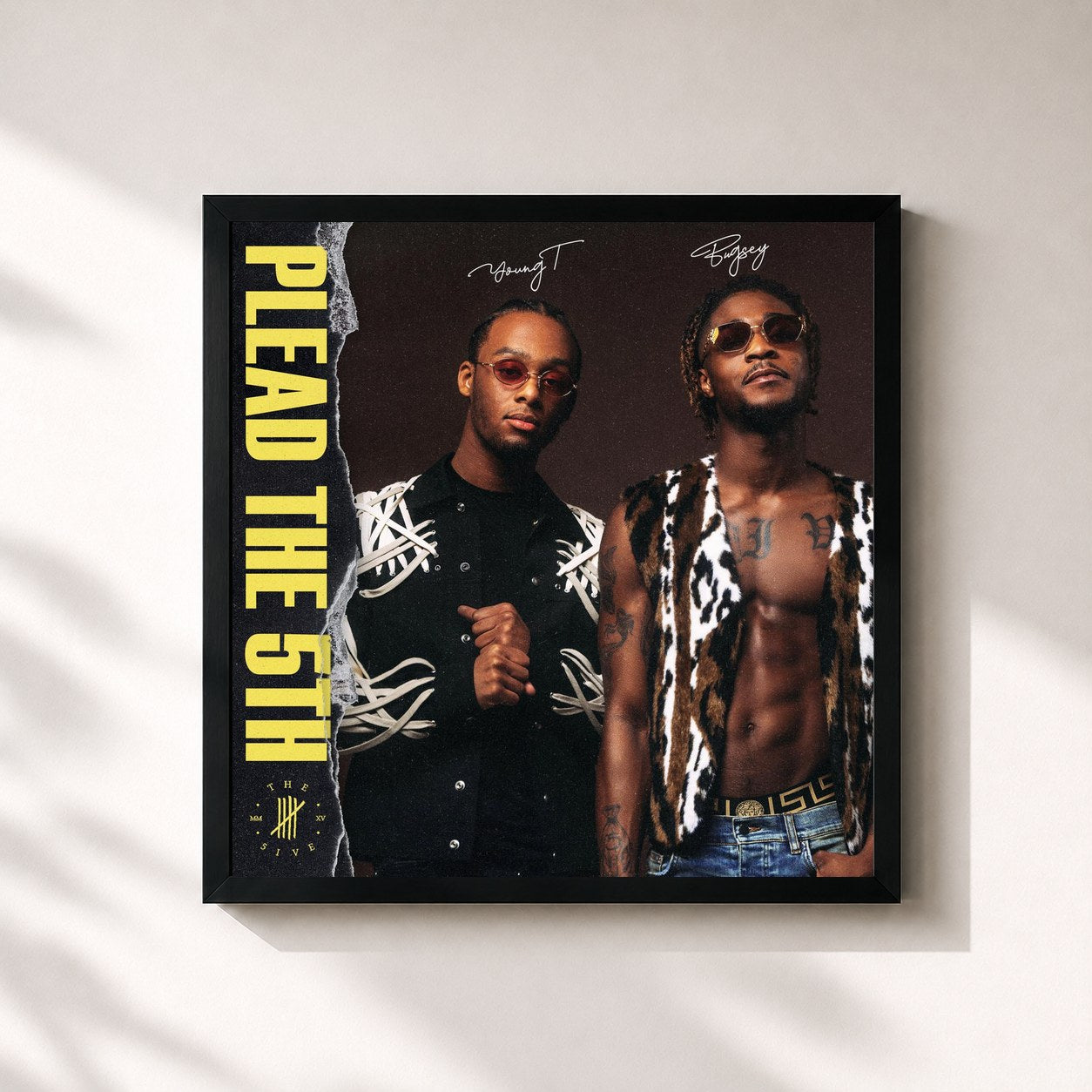 #noir Tableau carré de l'album Plead The 5th de Young T & Bugsey, cadre noir 32x32 cm