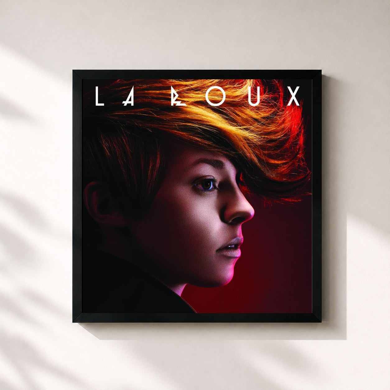 #noir Tableau carré de l'album La Roux de La Roux, cadre noir 32x32 cm