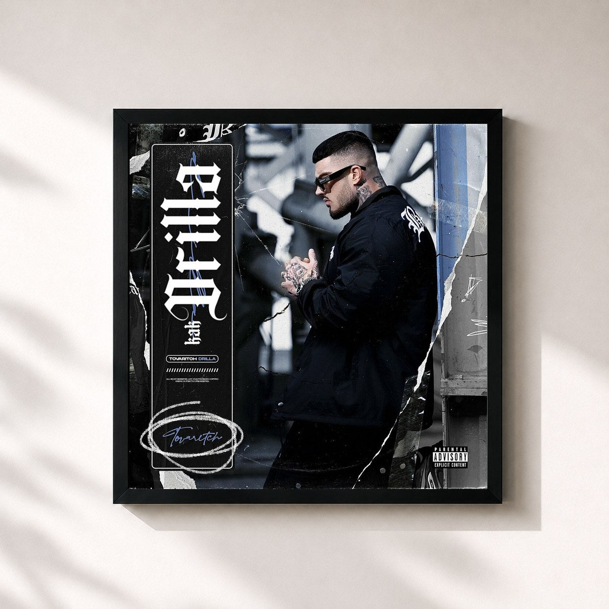 #noir Tableau carré de l'album Kak Drilla de Tovaritch, cadre noir 32x32 cm