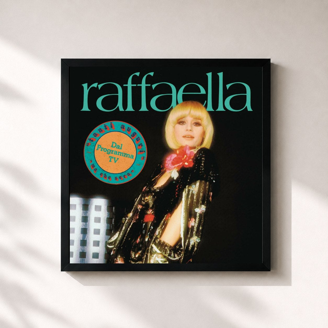 #noir Tableau carré de l'album Raffaella (1978) de Raffaella Carrà, cadre noir 32x32 cm