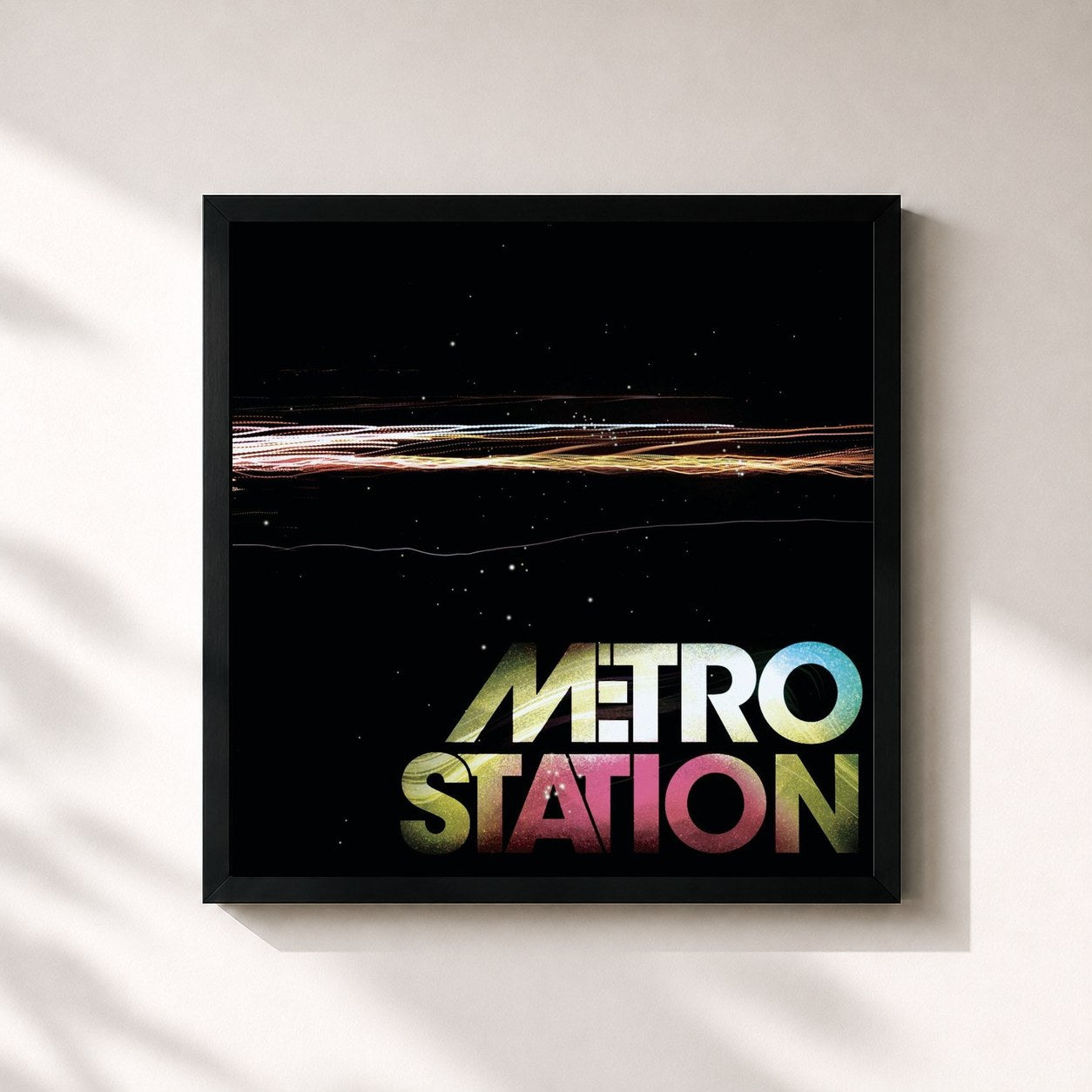 #noir Tableau carré de l'album Metro Station de Metro Station, cadre noir 32x32 cm