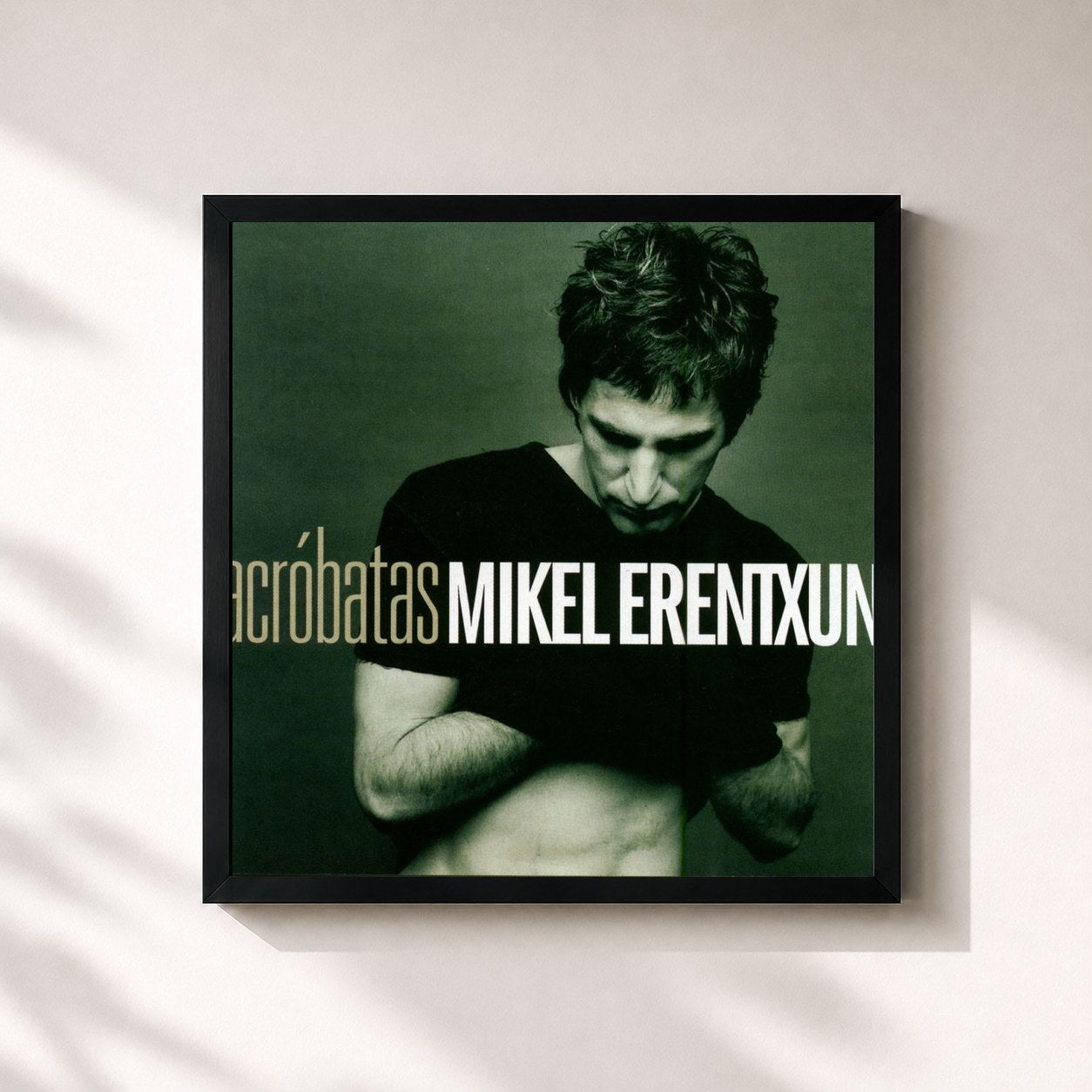 #noir Tableau carré de l'album Acrobatas de Mikel Erentxun, cadre noir 32x32 cm