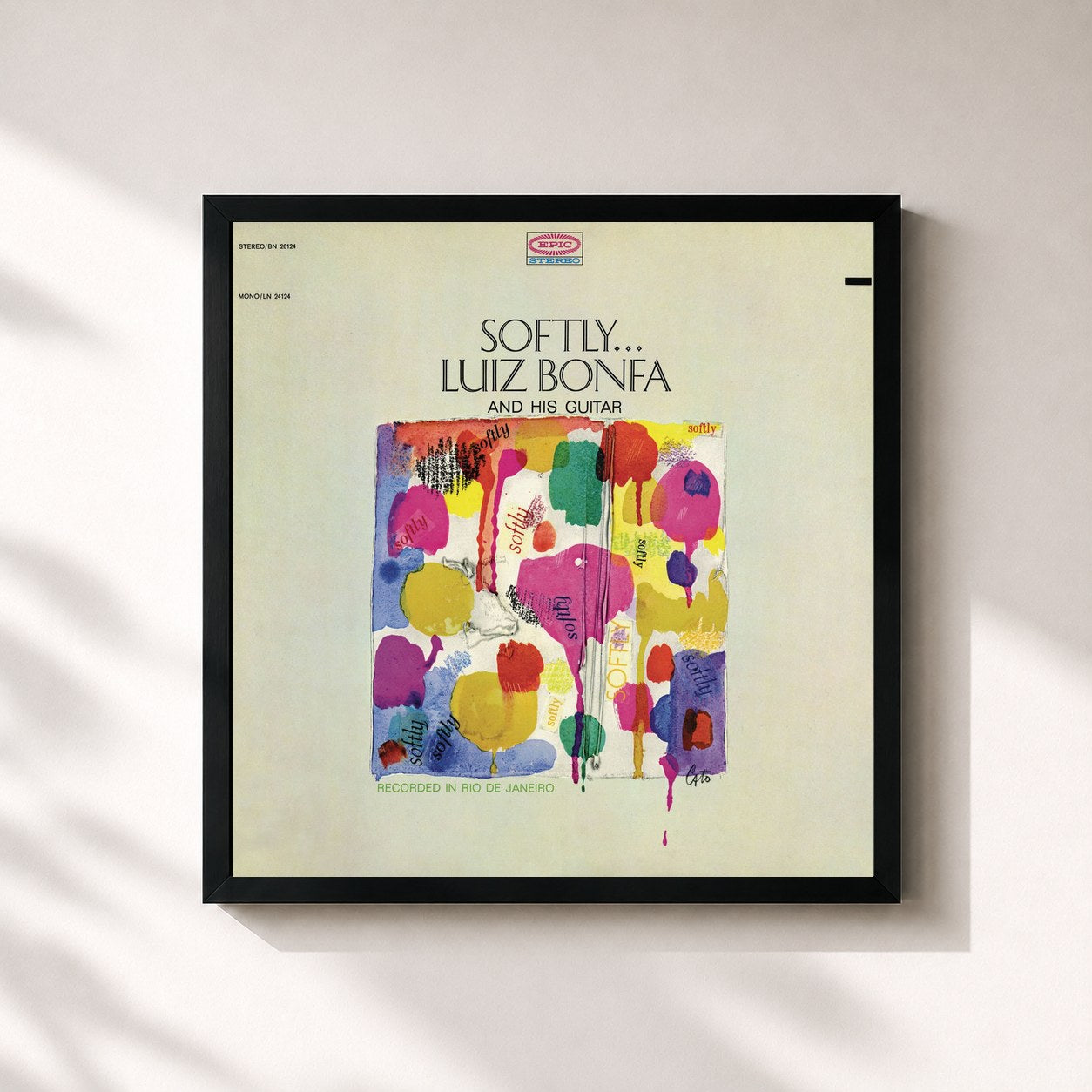 #noir Tableau carré de l'album Softly... de Luiz Bonfá, cadre noir 32x32 cm