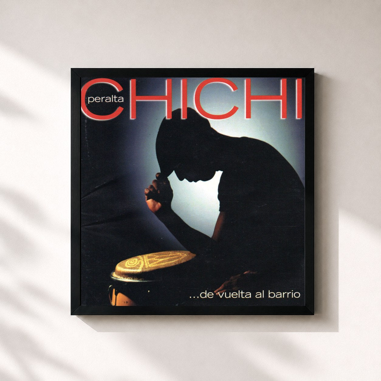 #noir Tableau carré de l'album De Vuelta Al Barrio de Chichi Peralta, cadre noir 32x32 cm