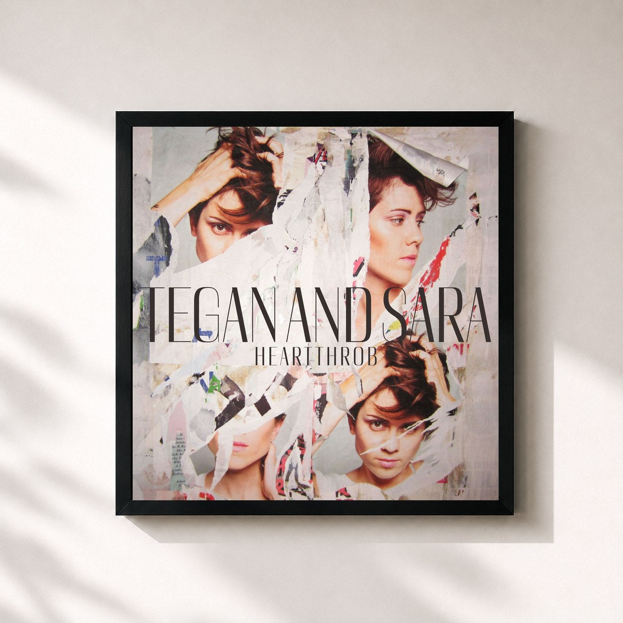 #noir Tableau carré de l'album Heartthrob de Tegan and Sara, cadre noir 32x32 cm
