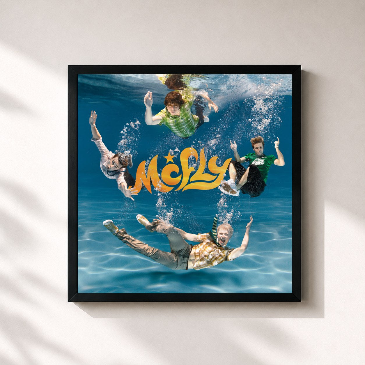 #noir Tableau carré de l'album Motion In The Ocean de McFly, cadre noir 32x32 cm