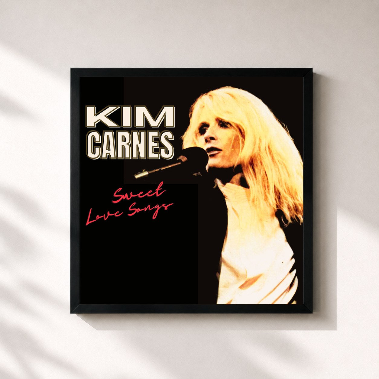 #noir Tableau carré de l'album Sweet Love Songs de Kim Carnes, cadre noir 32x32 cm