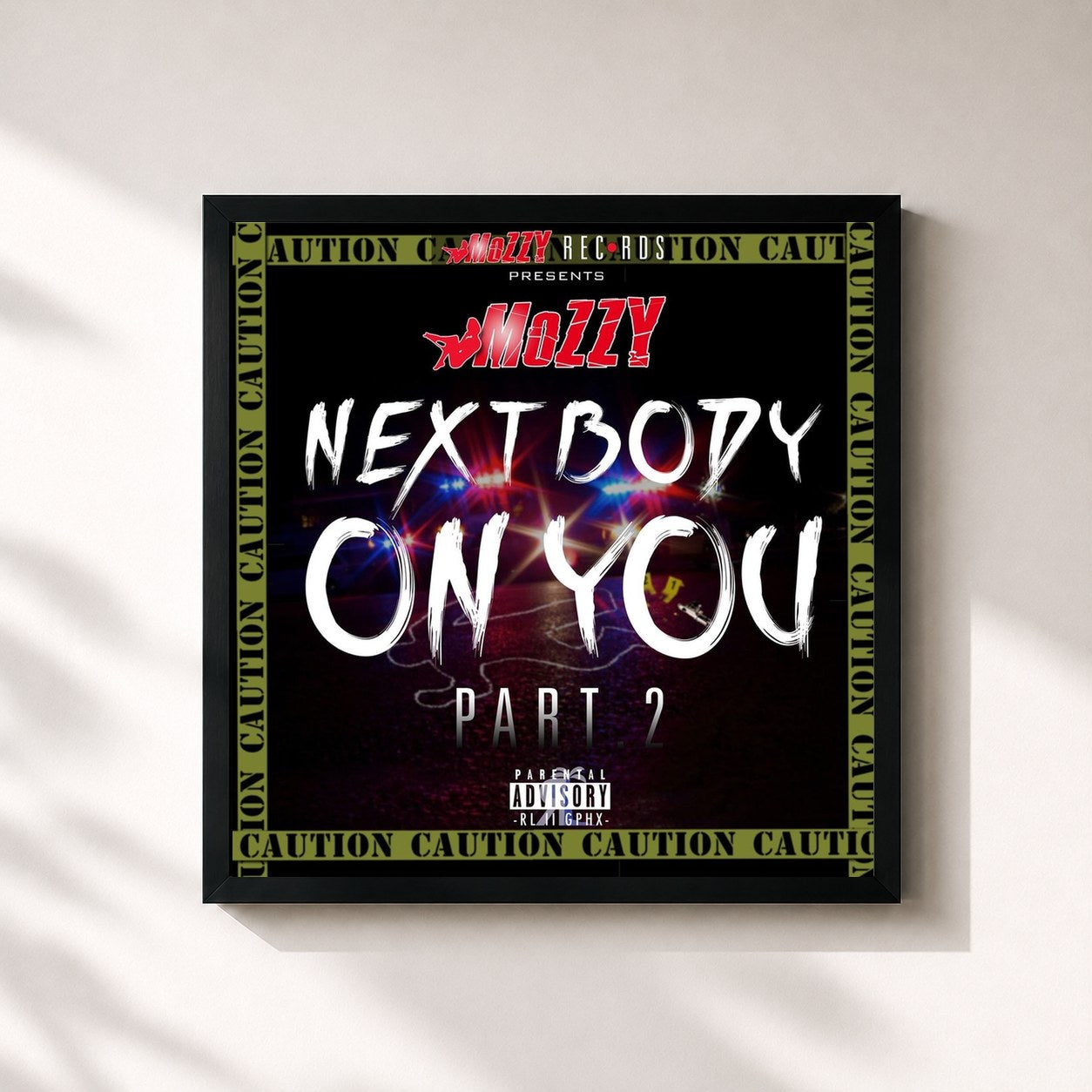 #noir Tableau carré de l'album Next Body On You, Pt. 2 de Mozzy, cadre noir 32x32 cm