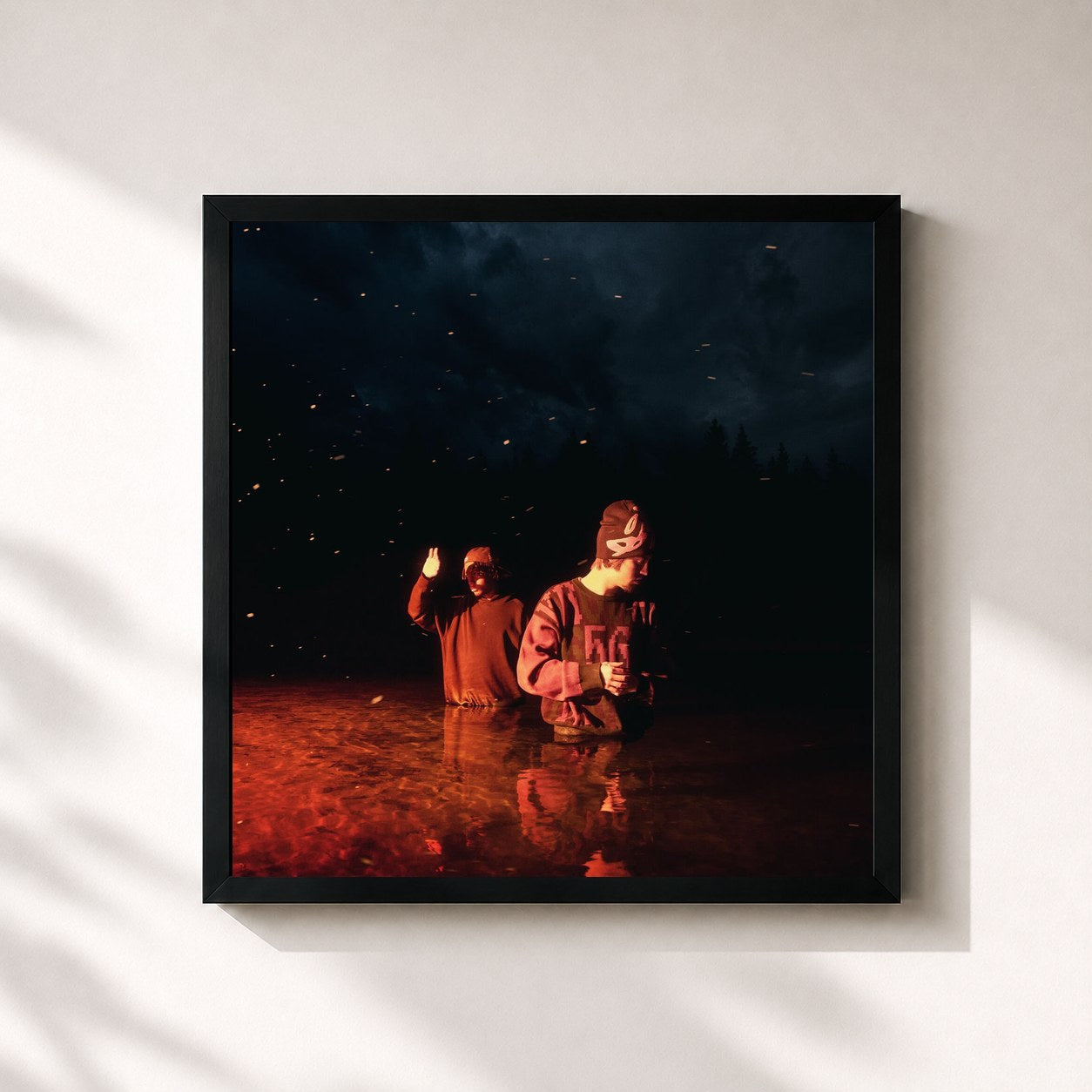 #noir Tableau carré de l'album un long fleuve bien chiant de Livaï, cadre noir 32x32 cm