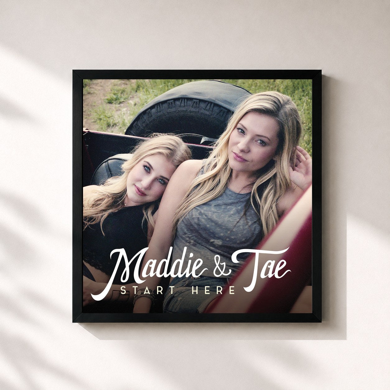 #noir Tableau carré de l'album Start Here de Maddie & Tae, cadre noir 32x32 cm