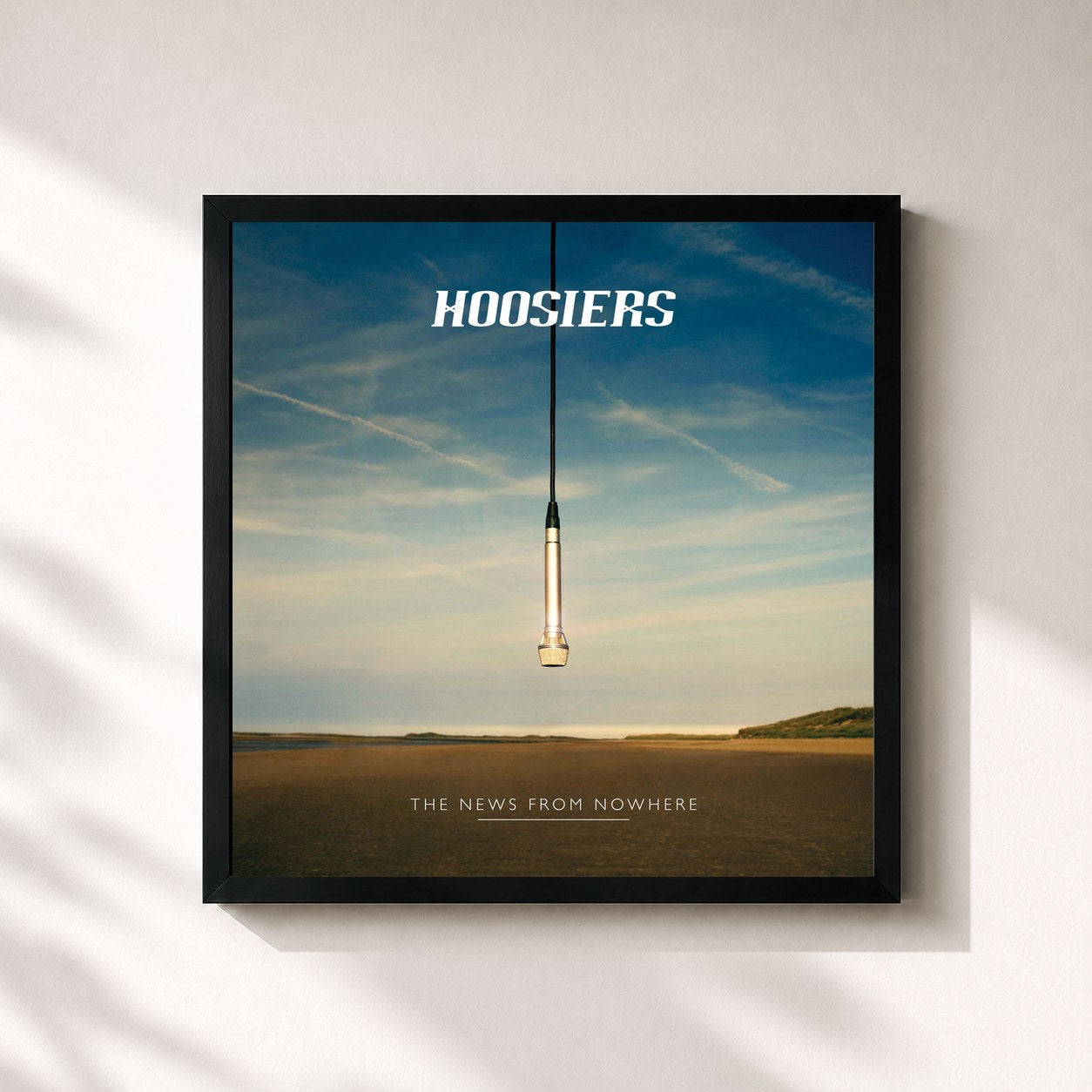 #noir Tableau carré de l'album The News From Nowhere de The Hoosiers, cadre noir 32x32 cm