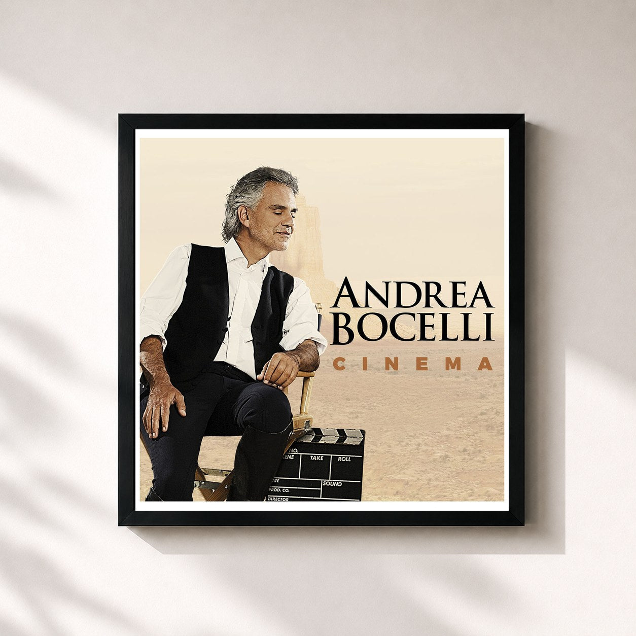 #noir Tableau carré de l'album Cinema de Andrea Bocelli, cadre noir 32x32 cm