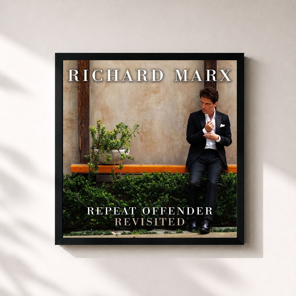 #noir Tableau carré de l'album Repeat Offender Revisited de Richard Marx, cadre noir 32x32 cm