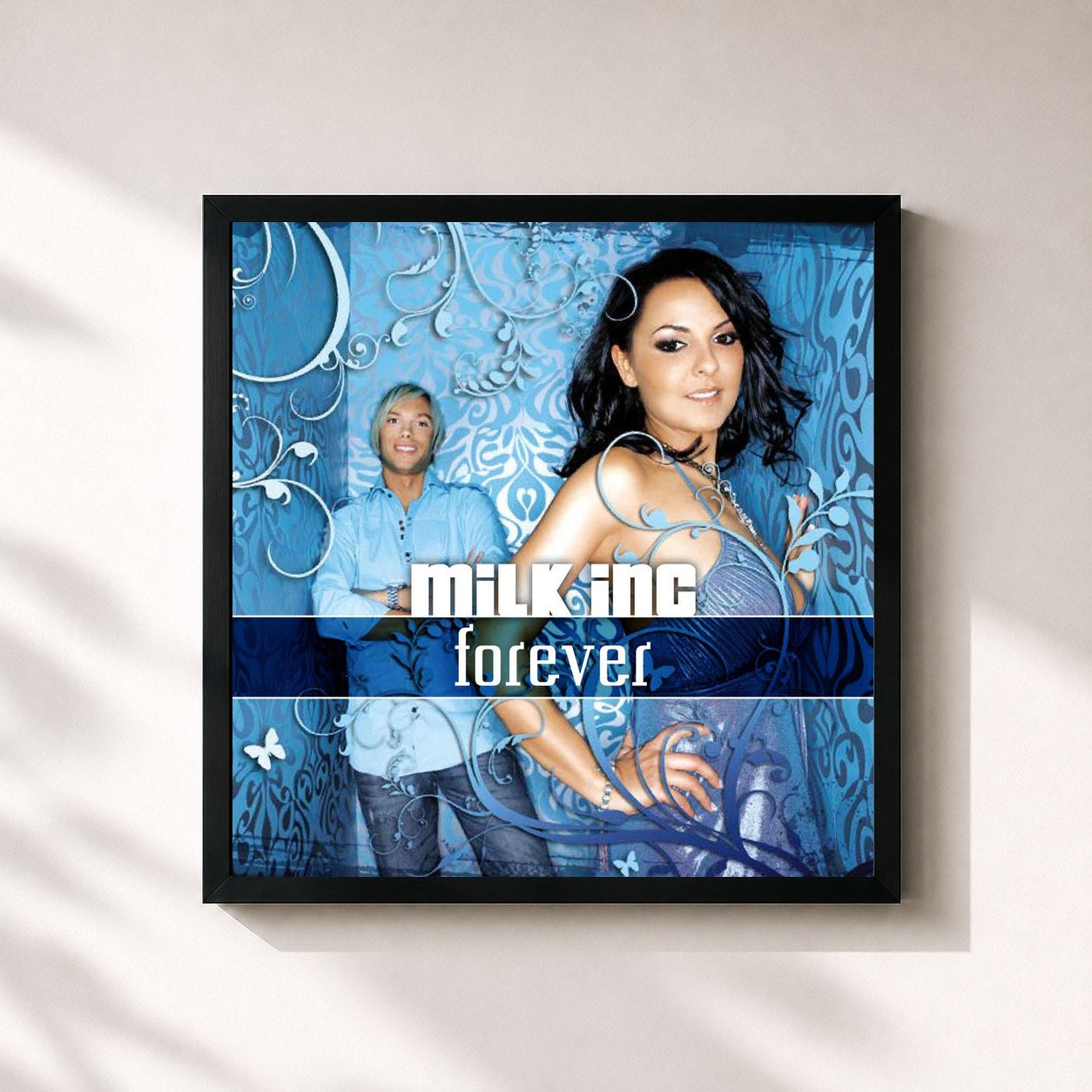 #noir Tableau carré de l'album Forever de Milk Inc., cadre noir 32x32 cm