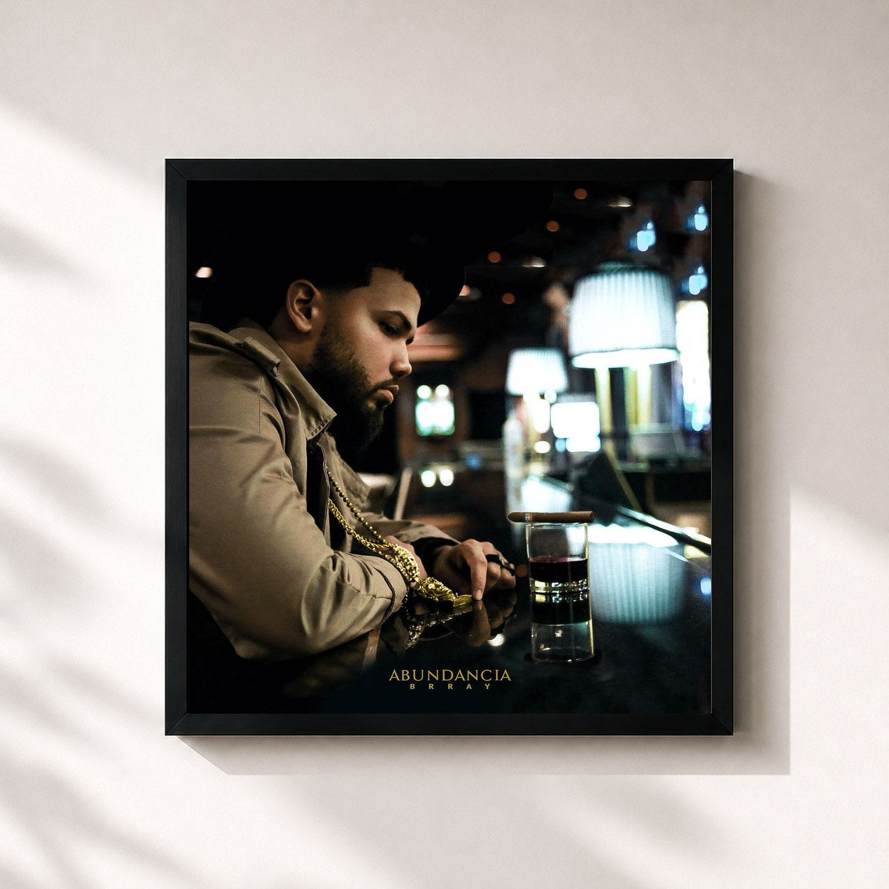 #noir Tableau carré de l'album ABUNDANCIA de Brray, cadre noir 32x32 cm