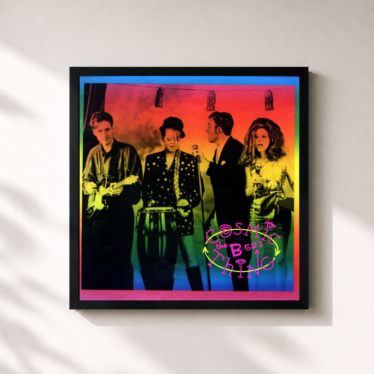 #noir Tableau carré de l'album Cosmic Thing de The B-52's, cadre noir 32x32 cm