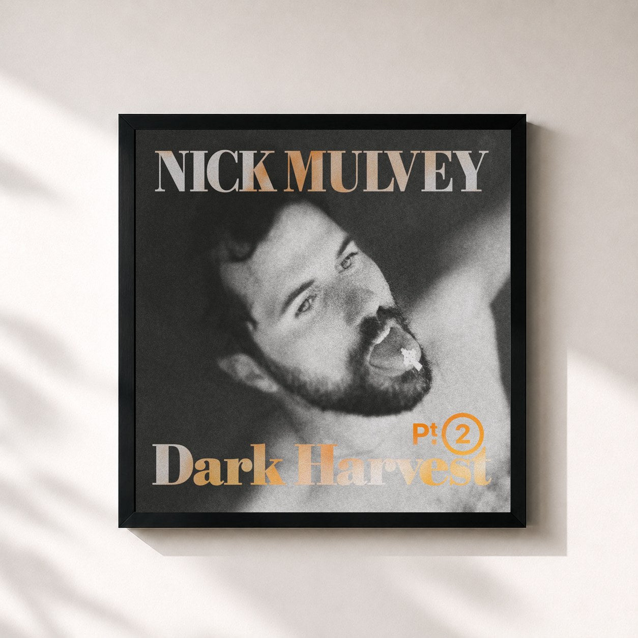 #noir Tableau carré de l'album Dark Harvest, Pt. 2 de Nick Mulvey, cadre noir 32x32 cm