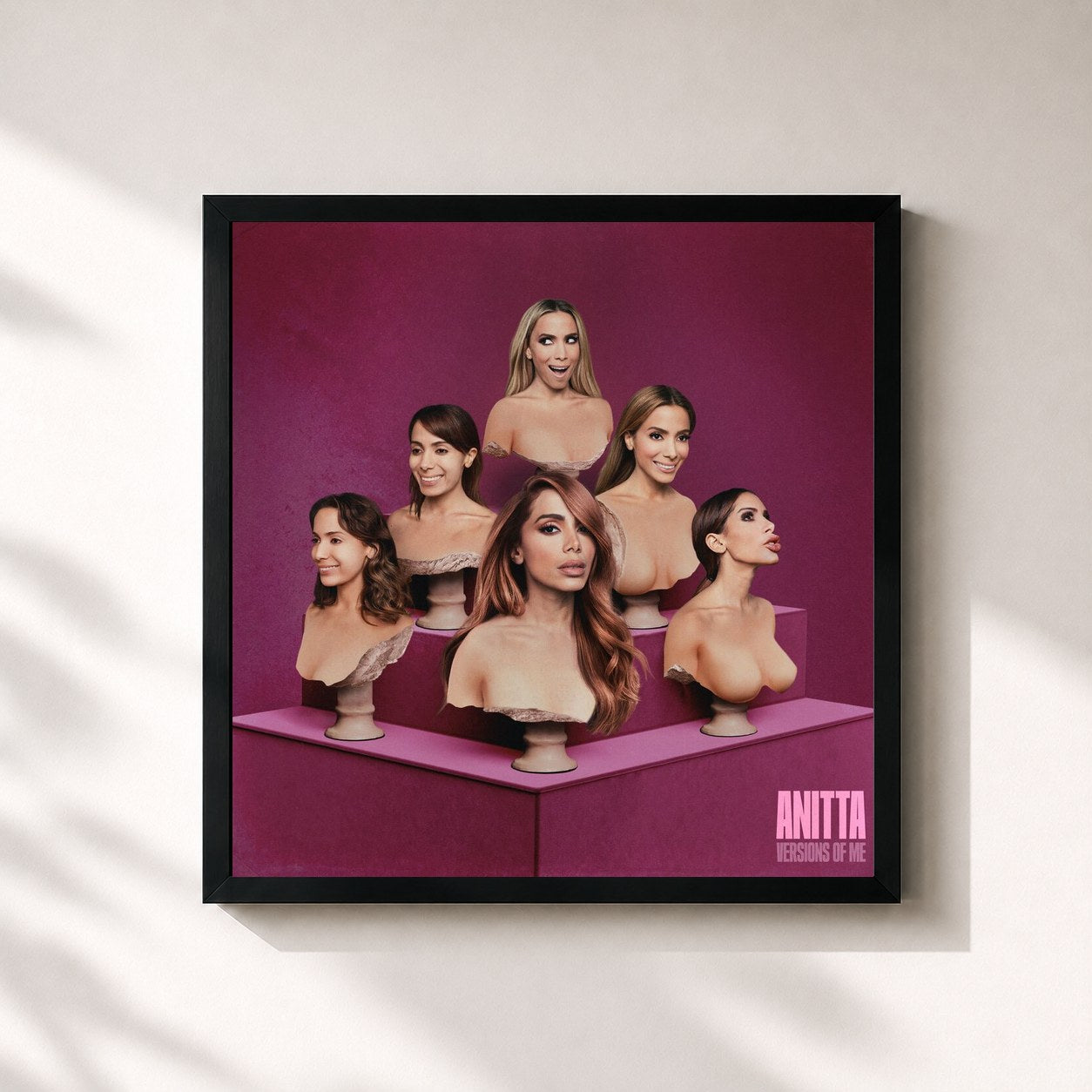 #noir Tableau carré de l'album Versions of Me de Anitta, cadre noir 32x32 cm