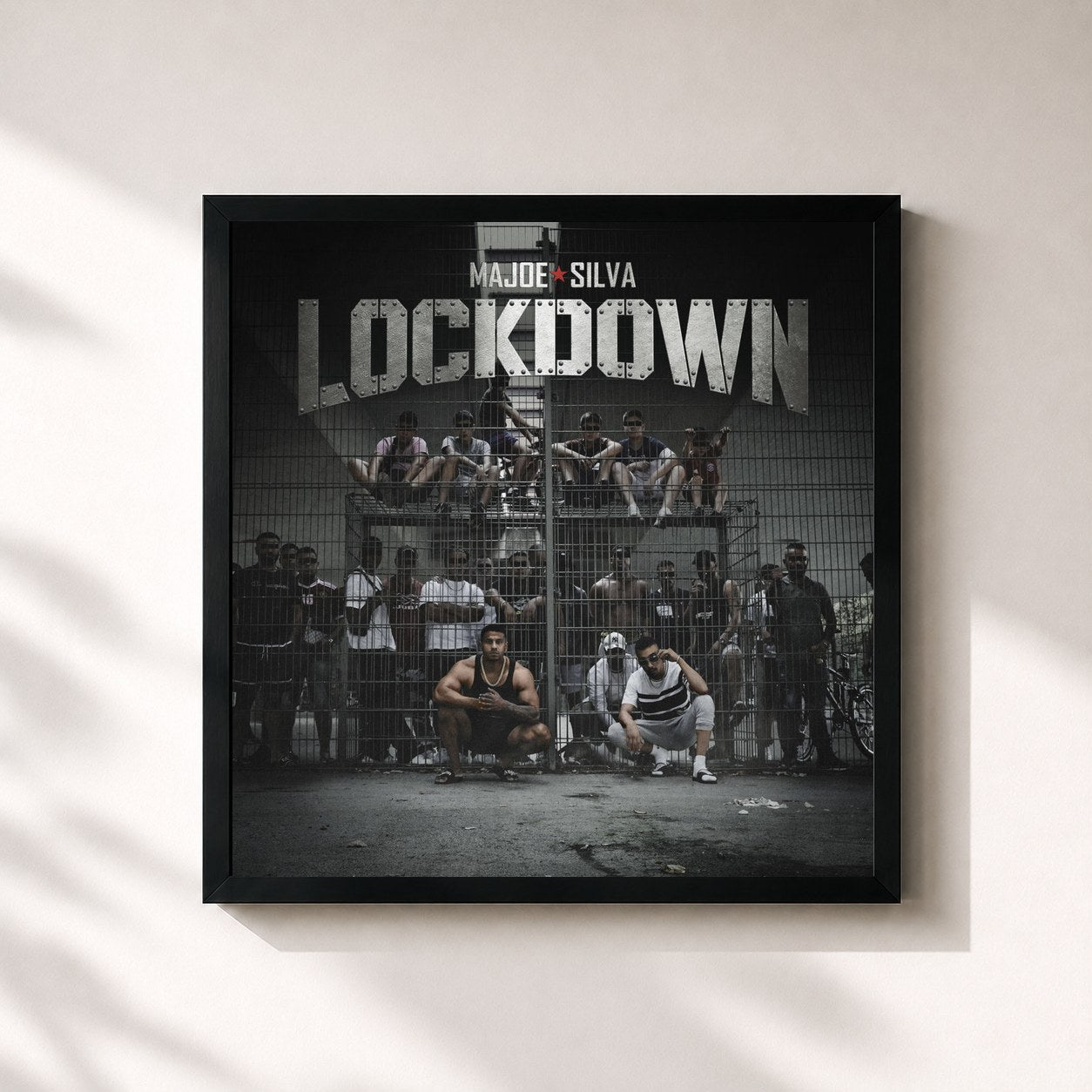#noir Tableau carré de l'album LOCKDOWN de Majoe, cadre noir 32x32 cm