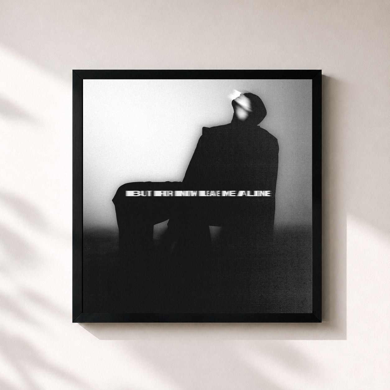 #noir Tableau carré de l'album BUT FOR NOW LEAVE ME ALONE de pH-1, cadre noir 32x32 cm