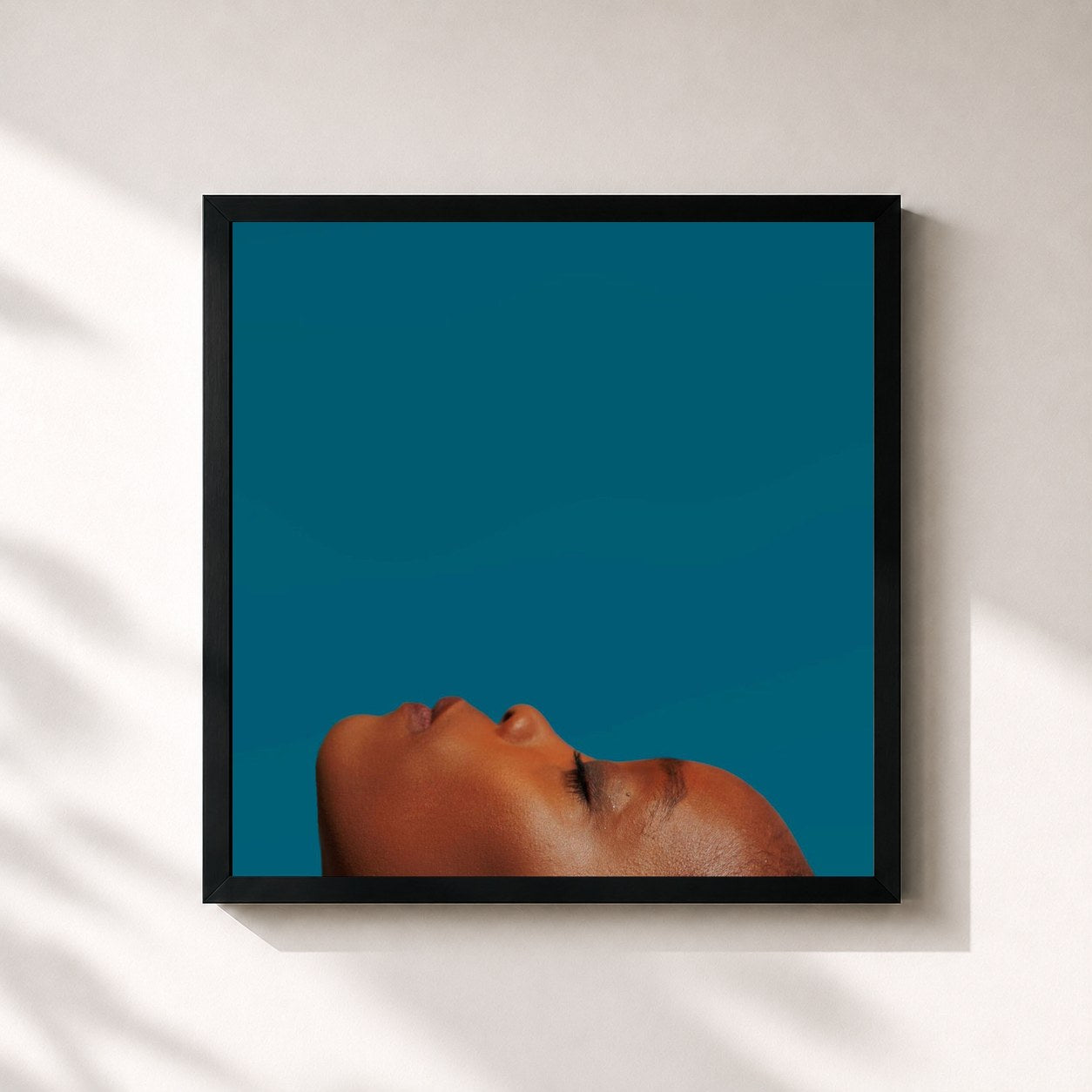 #noir Tableau carré de l'album The Sound Of What We Are de Irma, cadre noir 32x32 cm