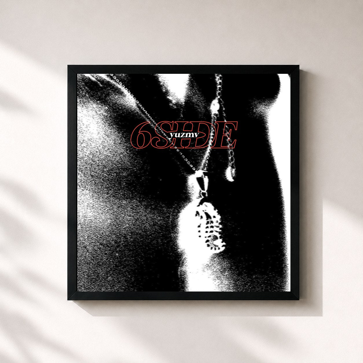 #noir Tableau carré de l'album 6side de YUZMV, cadre noir 32x32 cm