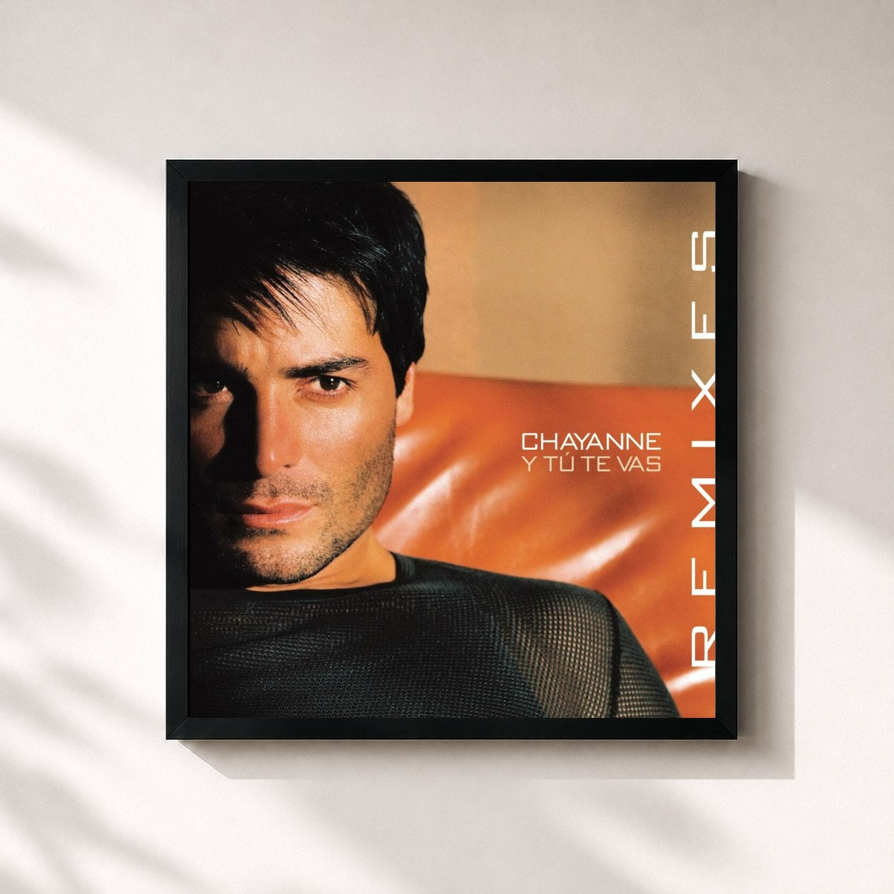 #noir Tableau carré de l'album Y Tu Te Vas de Chayanne, cadre noir 32x32 cm