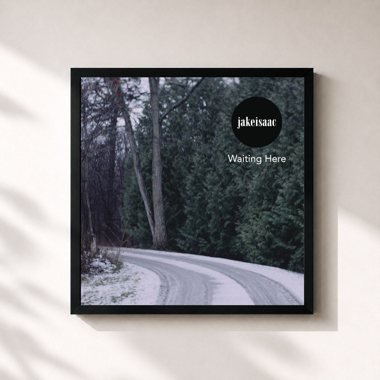 #noir Tableau carré de l'album Waiting Here (Remixes) de Jake Isaac, cadre noir 32x32 cm
